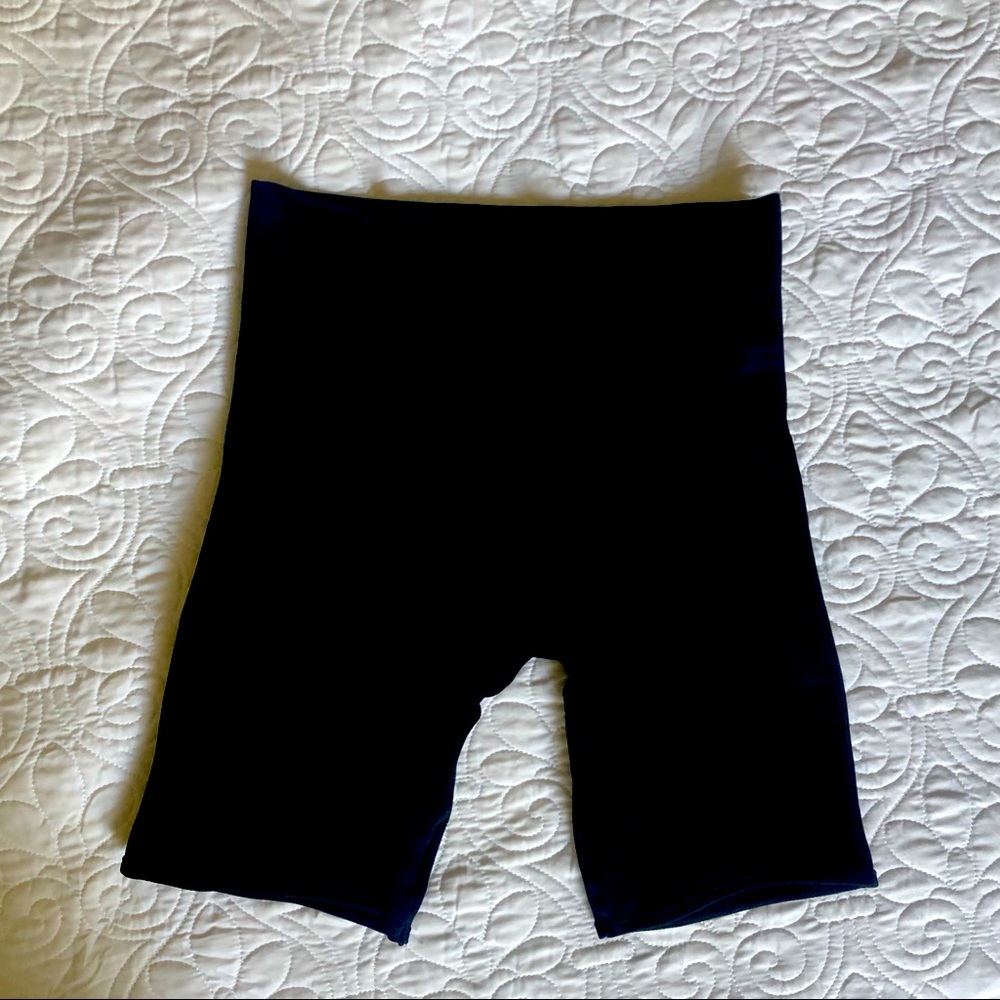SPANX look at me now bike short NWOT